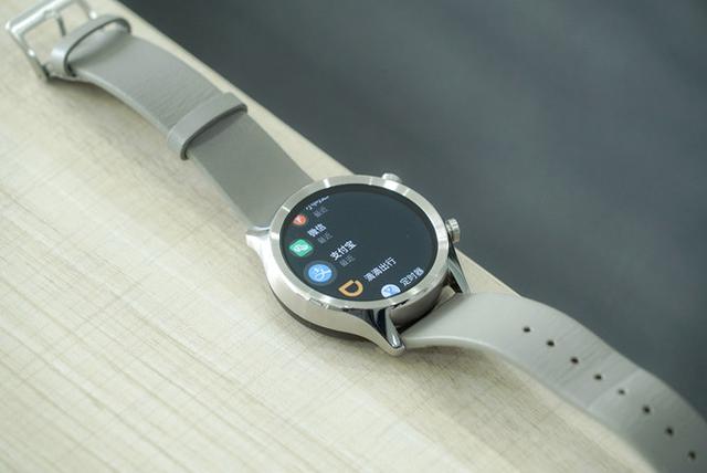 拉卡拉电签：TicWatch C2评测：一块充满感性的智能手表