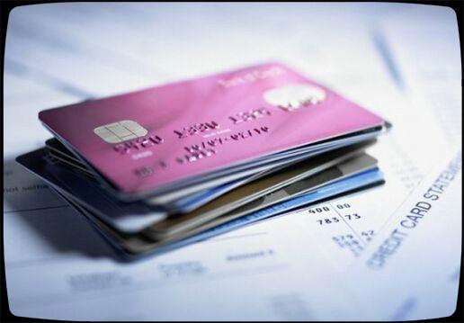 拉卡拉官网：大学期间信用卡逾期上征信，责任在学校？