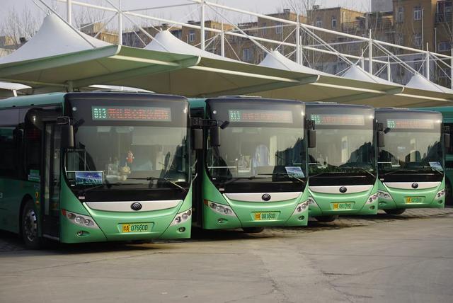 今起，在郑州乘公交将逐步实现“卡码合一”、“二码合一”