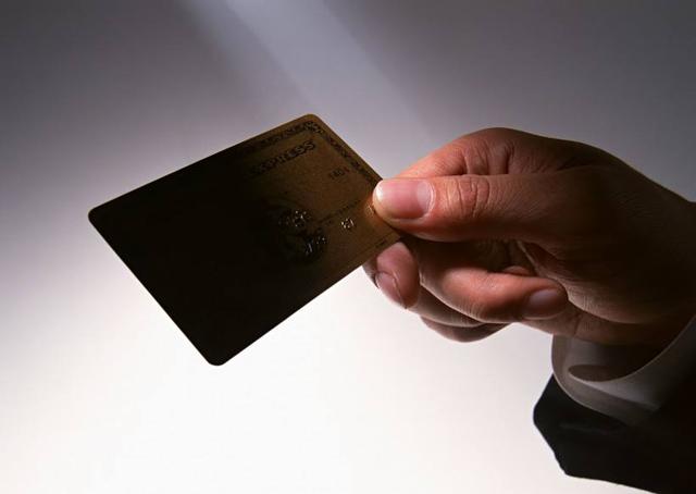 拉卡拉申请：为什么要办信用卡？办信用卡有用么？