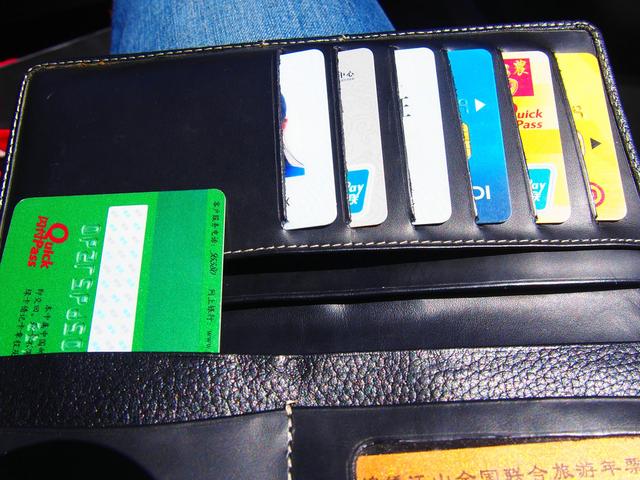 POS机办理：安全的才是钱包，你的只能叫钱袋——卡之翼钱包评测