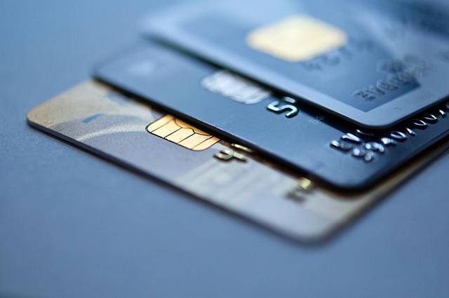 拉卡拉代理加盟：信用卡审核的标准有哪些？
